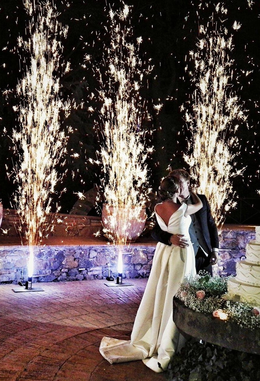 Matrimonio con fuochi d'artificio